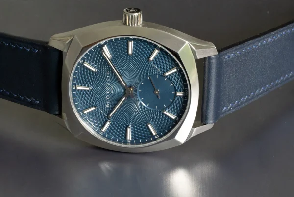 N° 2.3 - "blue guilloche"